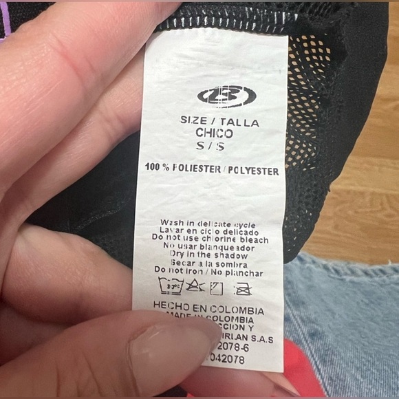 Babalú long sleeve cropped jacket  (Size S) - Picture 8 of 8